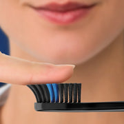Cepillo de dientes suave Oral - B Indicator Black Charcoal 3 Unidades - Farmacias Arrocha