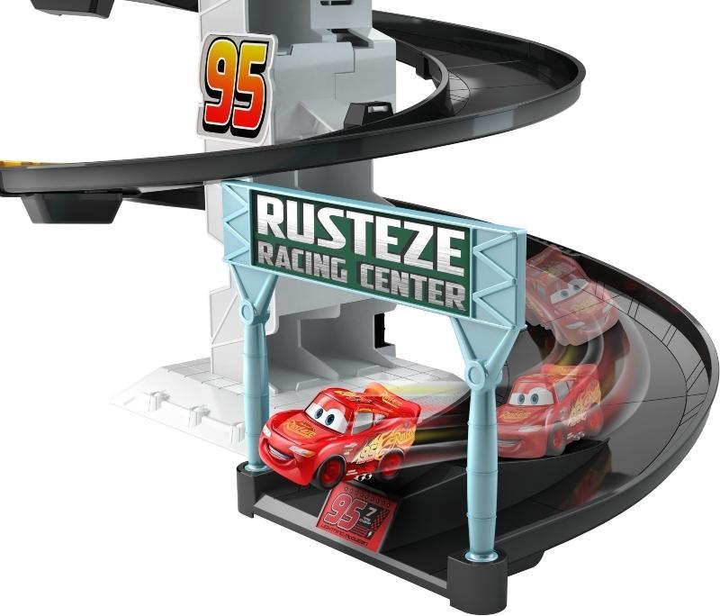 Disney Cars Pista Rust-eze en Espiral - Farmacias Arrocha